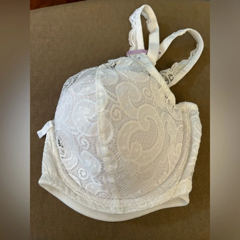 PLAYTEX‎ Love My Curves Beautiful lightly lined underwire bra NWT Sz-38-D  Z13